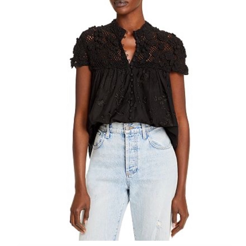 🌟ALICE+OLIVIA Host Pick Black Ilaria Crochet Cap Sleeve High Neck Blouse (1239)